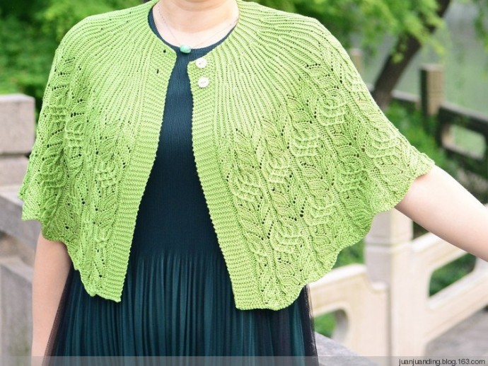 Накидка спицами