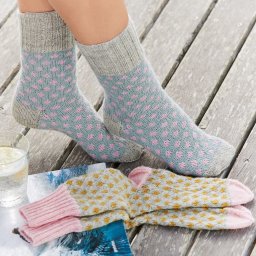 ​Носки в горошек