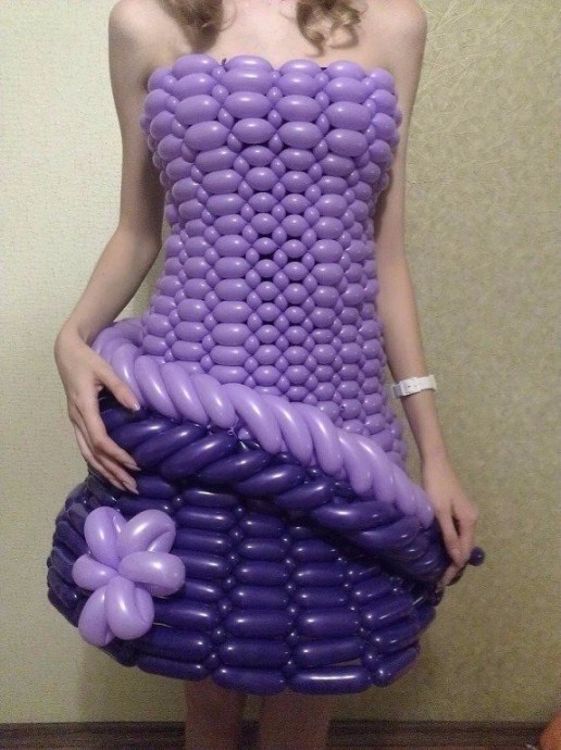 Идеи платьев из воздушных шаров