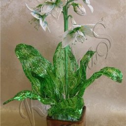 ​Восхитительный цветок из бисера