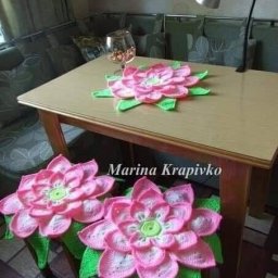 ​Вяжем салфетку "Цветок"