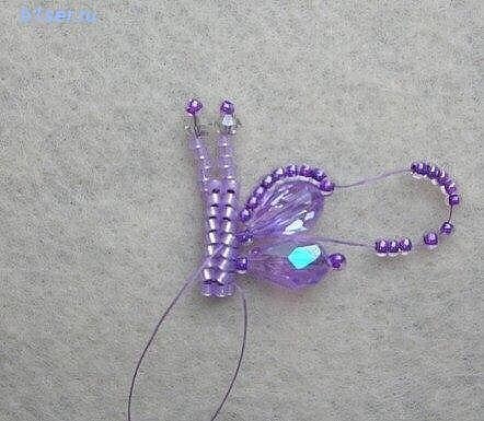 Восхитительная бабочка из бисера и бусин: мастер-класс