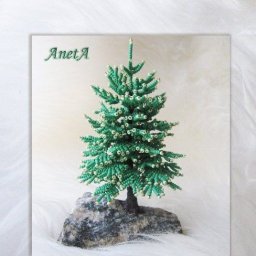 Ёлочка из бисера