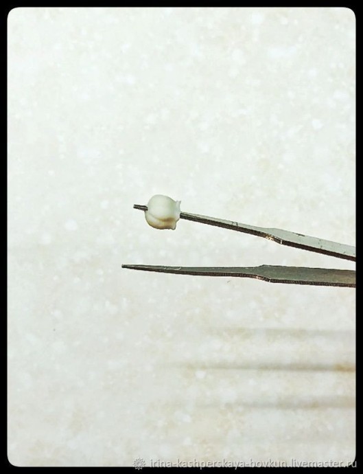 Цветы ландыша из полимерной глины