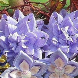 ​Простой цветок из репсовой ленты