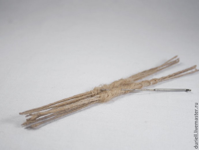 Валяем забавного крысёнка на каркасе Валяем забавного крысёнка на каркасе