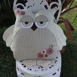 Очаровательная подушка в виде совы