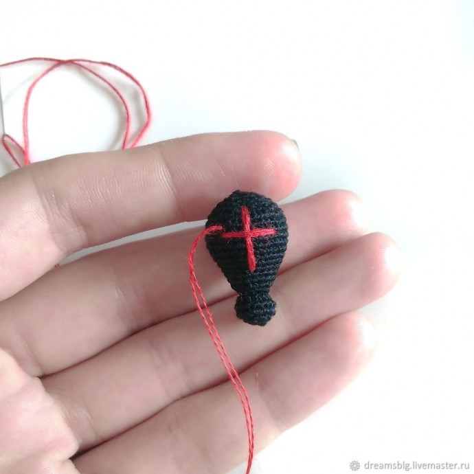 Маленький паучок крючком