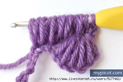 Многоцветный узор крючком