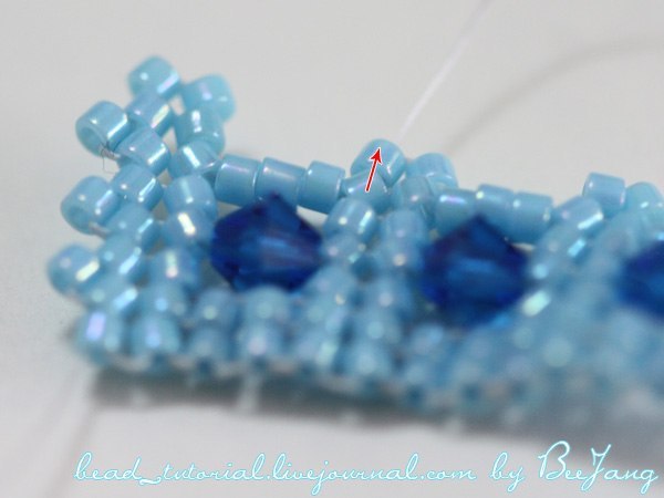 Плетем браслет из бисера и бусин