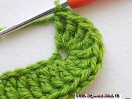 Вяжем крючком дубовый лист