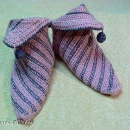 Вяжем тапочки-носочки из квадрата