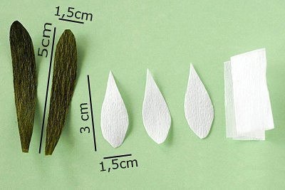 Букетик подснежников из гофрированной бумаги