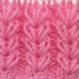 ​Узор из ажурных цепочек