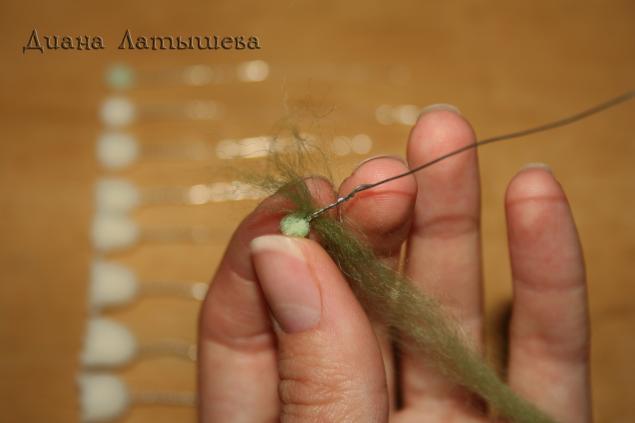 Восхитительные ландыши: шерстяная акварель Восхитительные ландыши: шерстяная акварель