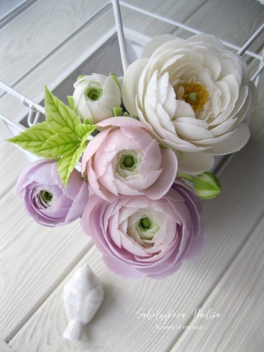 Керамическая флористика ручной работы