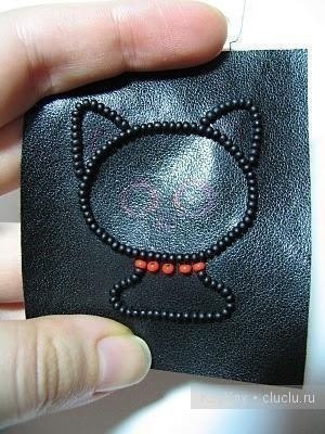 Брошь-котик из бисера Брошь-котик из бисера