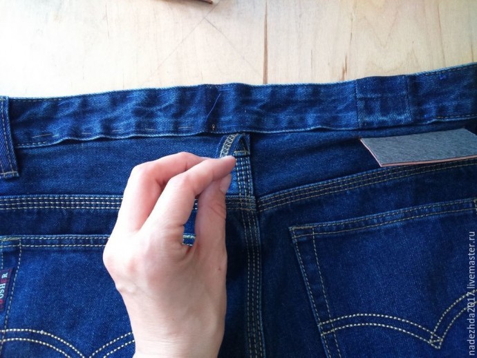 Как можно увеличить объем джинсов в талии на 2-5см
