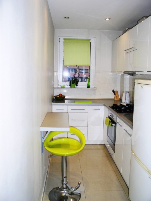 Продуманный дизайн очень маленькой кухни