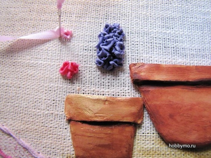 Вышивка лентами: тюльпаны, гиацинты, лилии