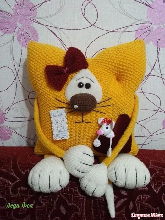 Забавные котоподушки: идеи