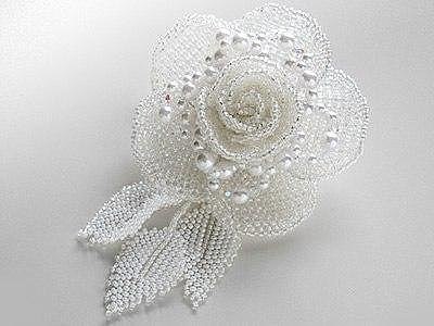 Бисерная роза