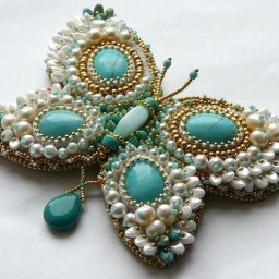 Красивая брошка "Бабочка"