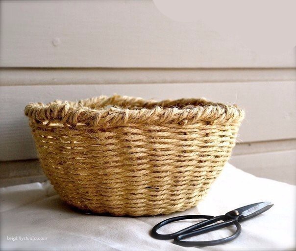 ​Плетеная корзинка из джута