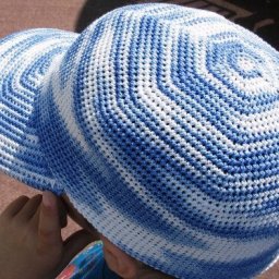 ​Кепка крючком