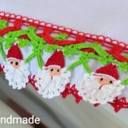 ​Обвязка крючком: кружево с Дедом Морозом