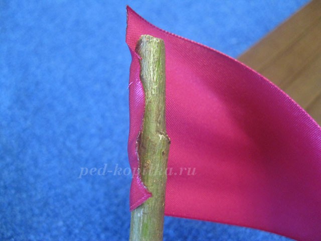 Розы из атласных лент: мастер-класс