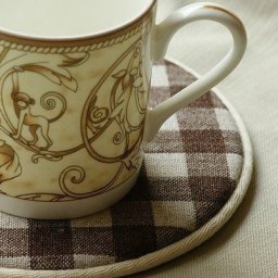 Подставка под горячее из старого диска