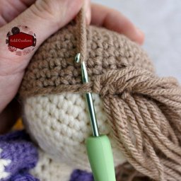 Прическа вязаной куколке: мастер-класс