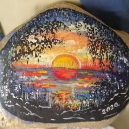 Роспись на камне "Летний закат"