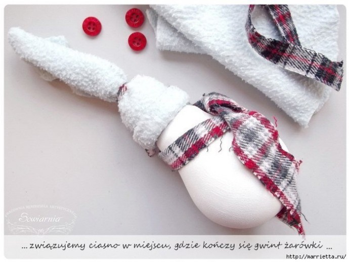 Снеговик из перегоревших лампочек: мастер-класс Снеговик из перегоревших лампочек: мастер-класс