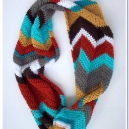 Снуд узором зигзаг