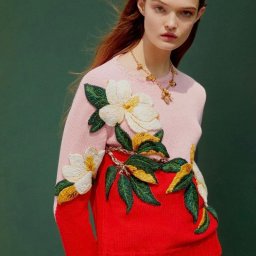 ​Идеи вышивки на свитерах