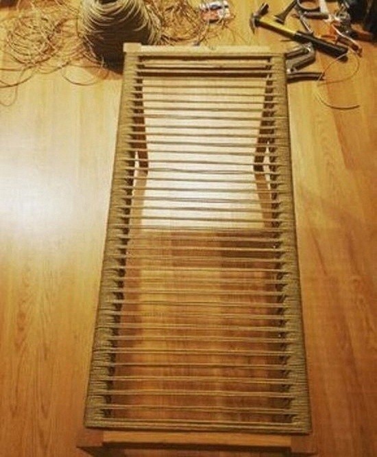 Плетеные сидения банкеток и стульев