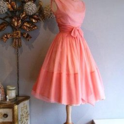 Моделирование весенних платьев