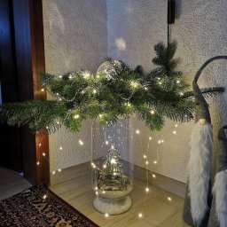 Композиции с еловыми лапами