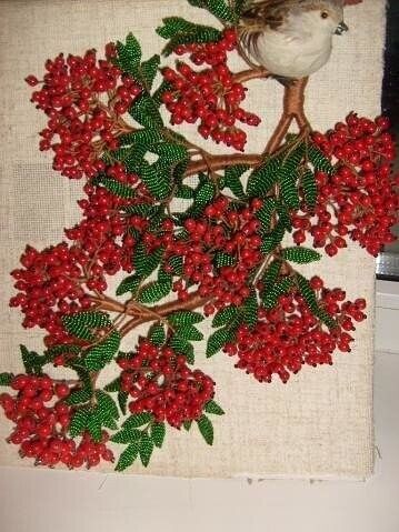 Рябина из бисера