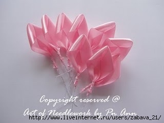 Розы из лент