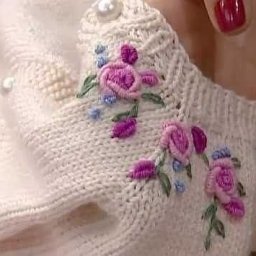 Вышивка на трикотаже