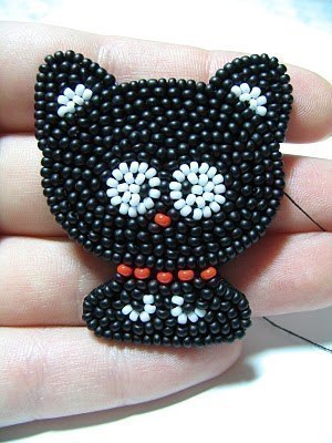 Брошка из бисера "Кошечка": мастер-класс