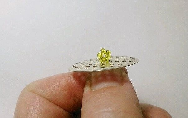 Гербера из бисера