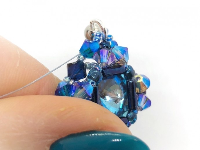 Лаконичные серьги-квадратики