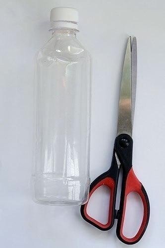 Упаковка для подарка из пластиковой бутылки