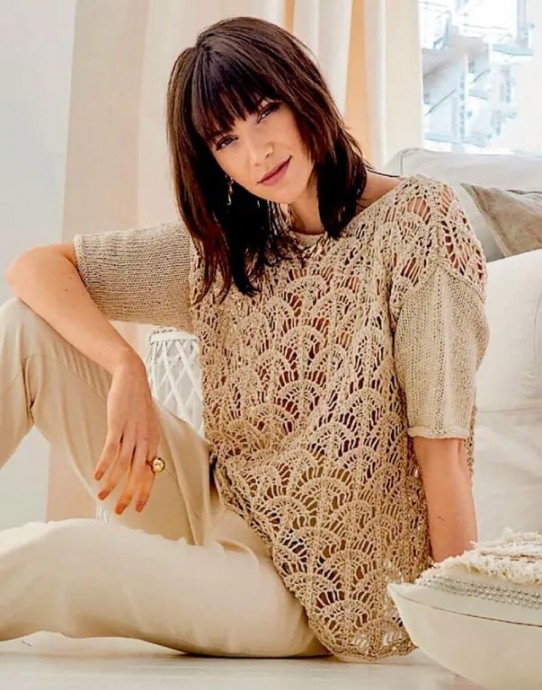 Светло-бежевый пуловер с короткими рукавами