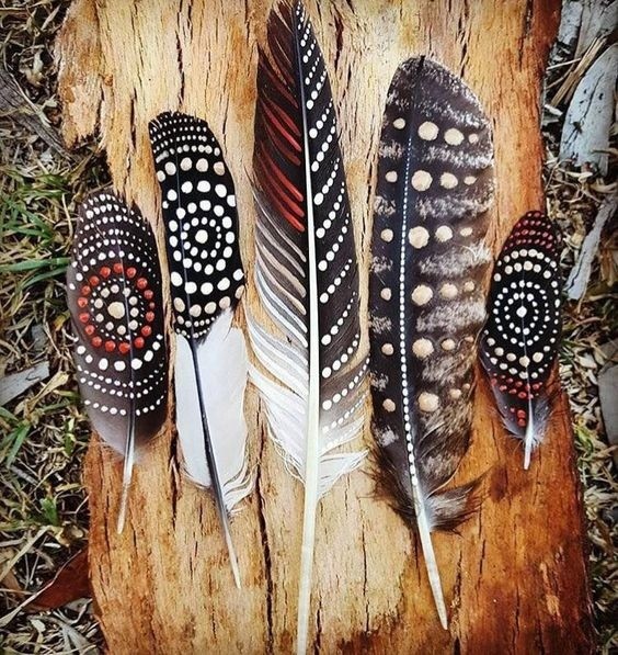 ​Рисуем на перьях