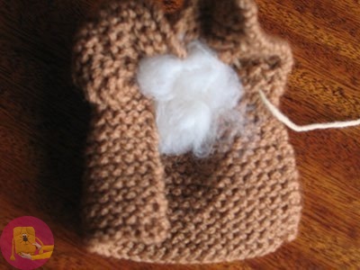 Зайчик из вязаного квадрата